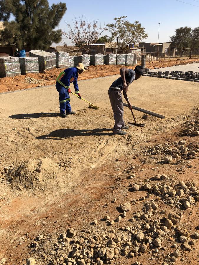 Bedding sand screeded before paving