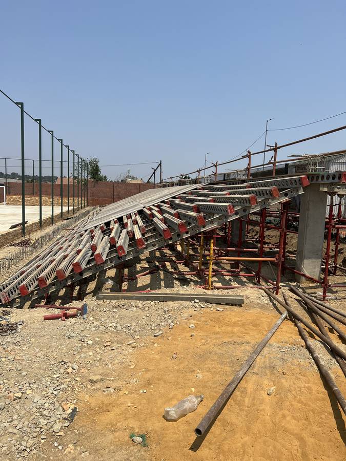 Formwork and propping detail